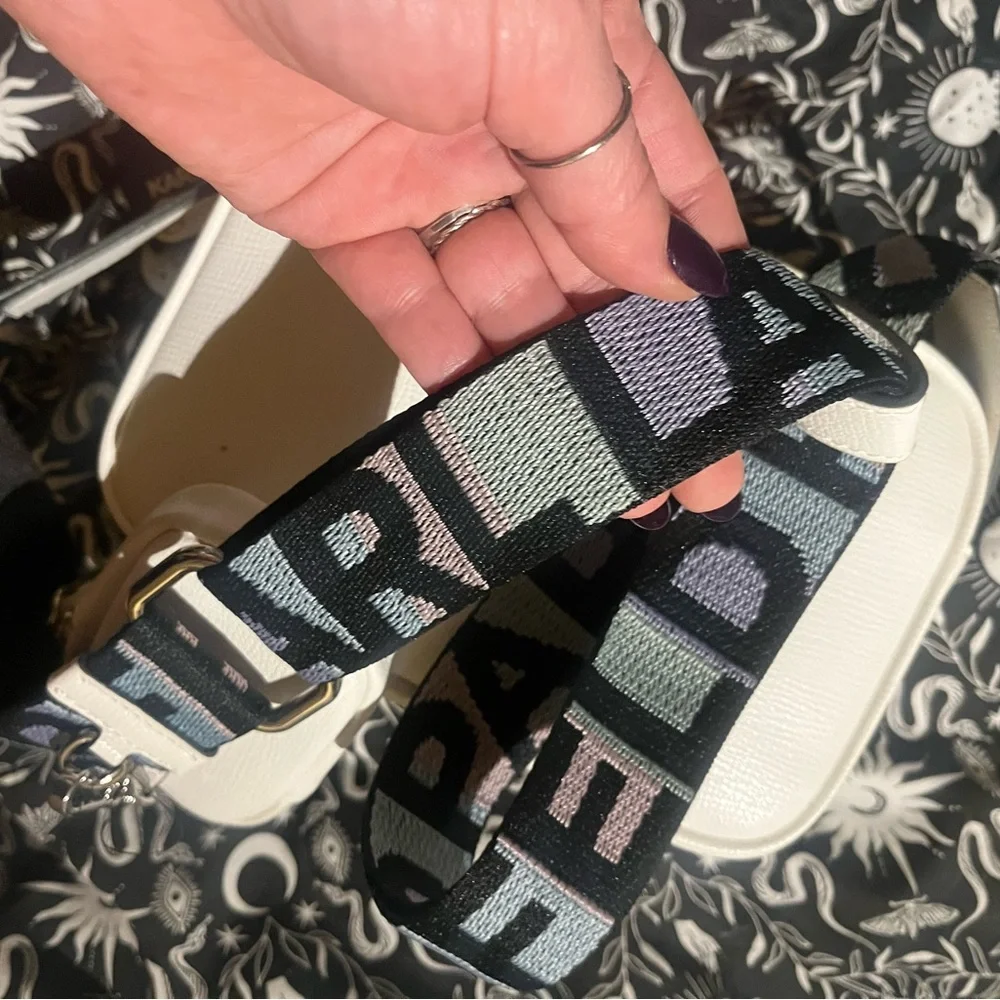 Karl Lagerfeld White Crossbody Bag Set Maybelle Camera Bag Rainbow Pastel Strap - Picture 4 of 5